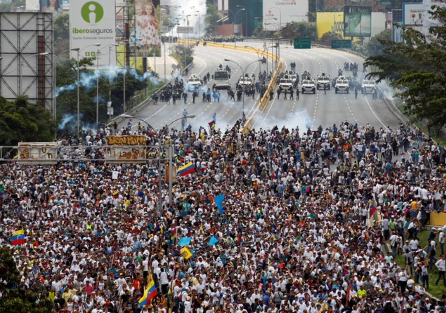 O teatro do absurdo venezuelano